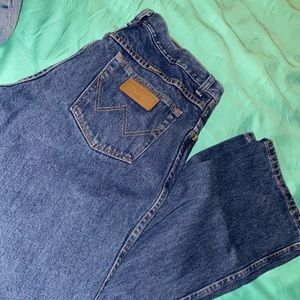 COPY - Wrangler women’s 11